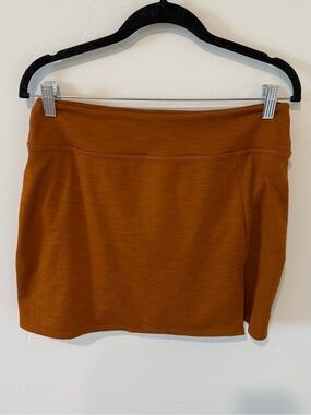 Beyond Yoga Mini Skort in Rust Orange Womens XL Athleisure Golf Tennis Casual
